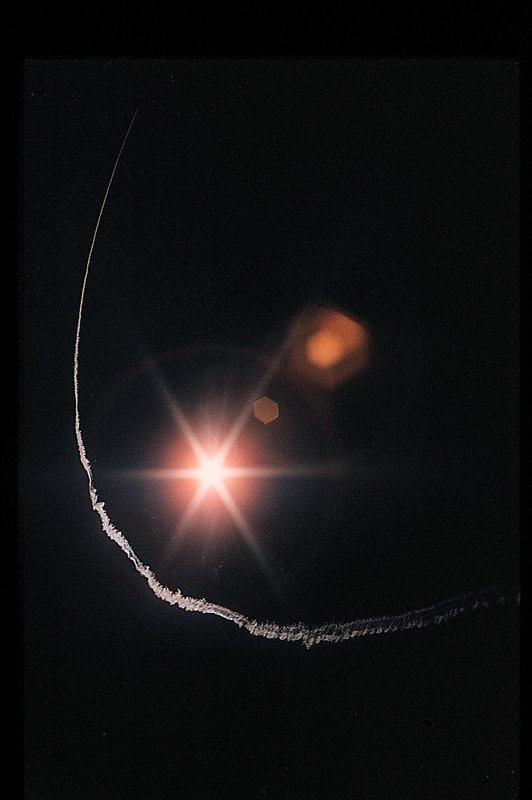  - Contrail around the sun - San Francisco - 1960 - Kodachrome - Tony Karp, design, art, photography, techno-impressionist, techno-impressionism, aerial photography , drone , drones , dji , mavic pro , video , 3D printing - Books -