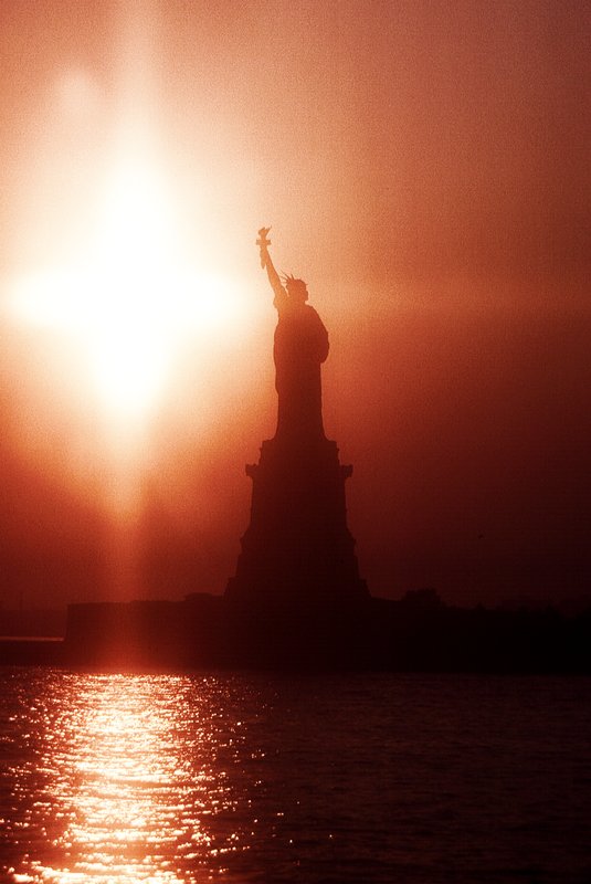  - Statue of Liberty - Custom-made 200mm diffusion lens - 1962 - Kodachrome - Tony Karp, design, art, photography, techno-impressionist, techno-impressionism, aerial photography , drone , drones , dji , mavic pro , video , 3D printing - Books -